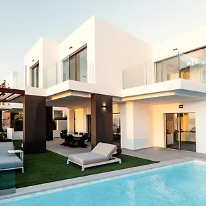 villa-allure.tenerifehoteles.net/